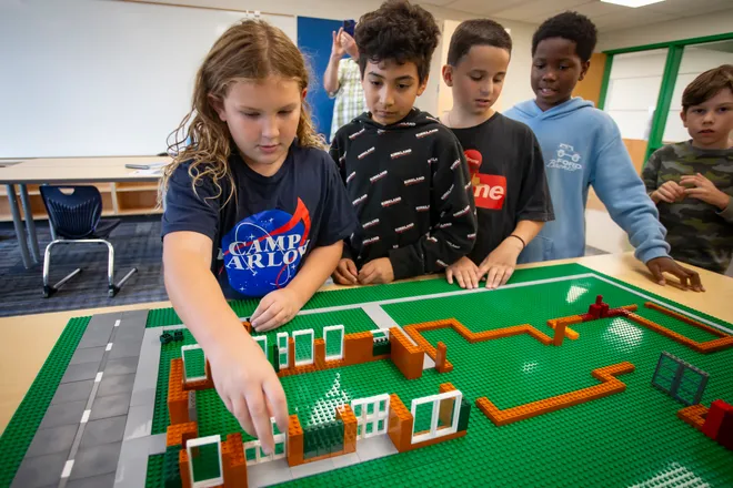 Camas Ridge Fourth Graders in Oregon Use Lego To Model Their New School